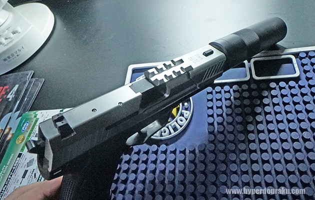 ハーフシルバーモデル