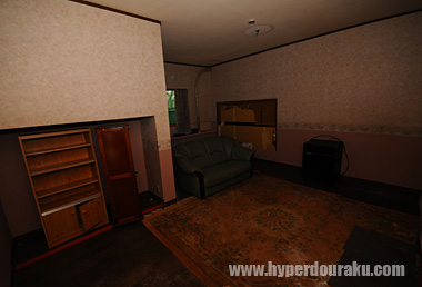 ライトがないので真っ暗