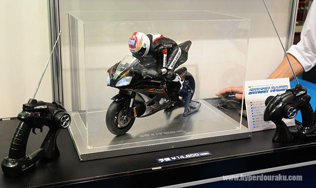 東京マルイ　ストリートレーサー　1/5 電動RCバイク Amazon | 東京マルイ 電動RCバイク ストリート・レーサー