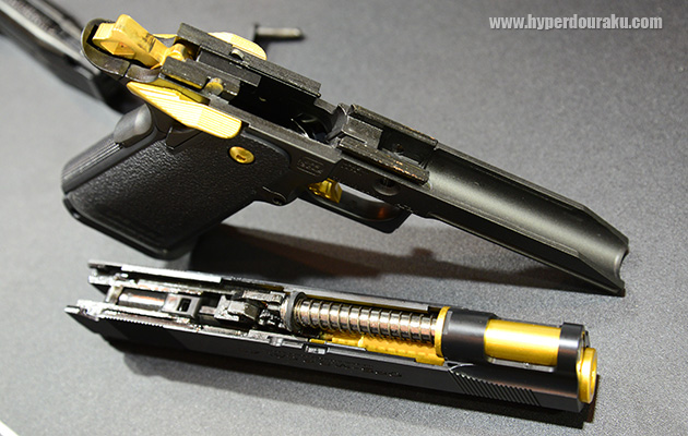 シャーシ側のレール寸法もわずかに薄くなって