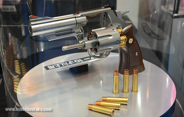 予価4,980円(税別)