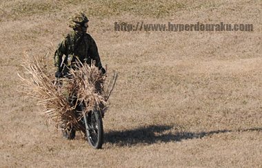 偵察小隊のオフロードバイク