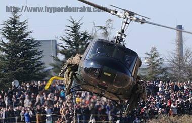 UH-1汎用ヘリコプター