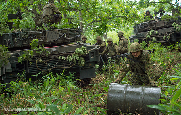 燃料の入ったドラム缶