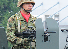 5.56mm機関銃 MINIMIが搭載