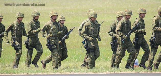 ハンドガン用のレッグホルスター