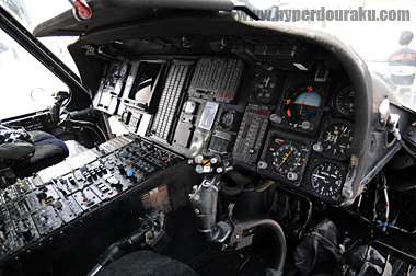 UH-60　コクピット