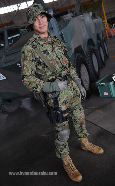 レッグホルスター