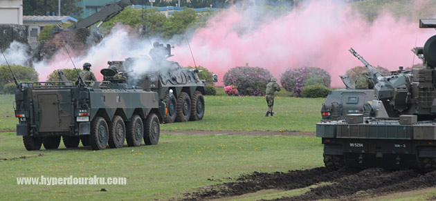 攻撃部隊が突撃