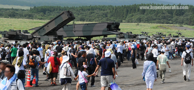 自衛隊の装備展示