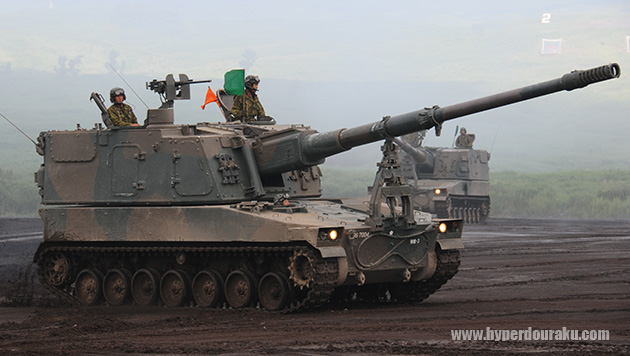 99式自走155mmりゅう弾砲