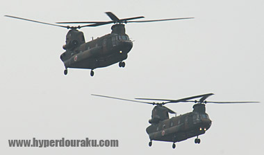 CH-47J/JAチヌーク輸送ヘリコプター