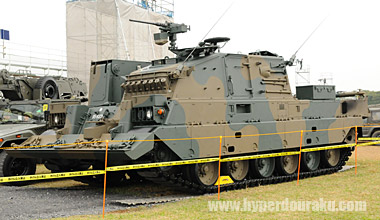 90式戦車回収車