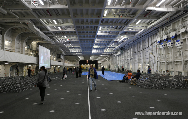 いずもの格納庫