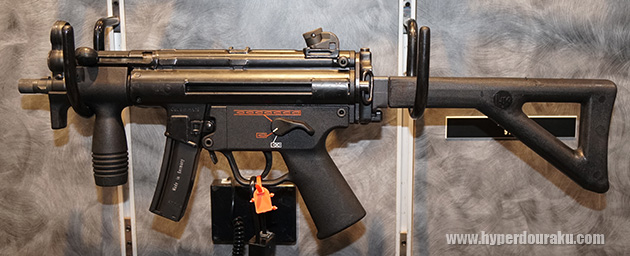 実銃MP5K
