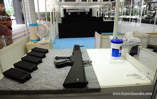 AA-12を撃てる なかなかの火力