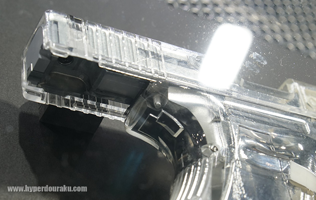 スライド後部下側