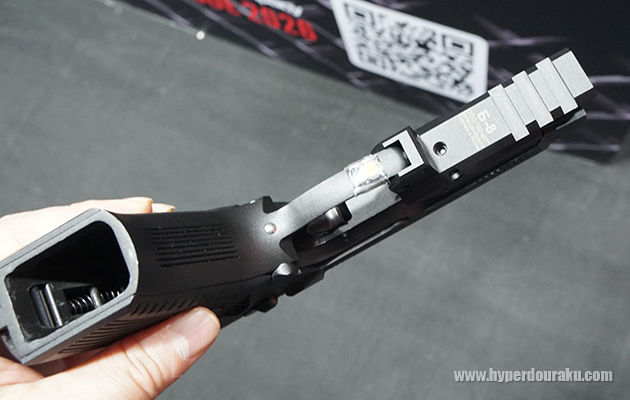 アンダーマウントレール