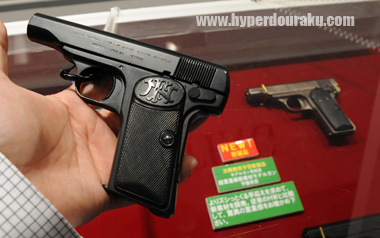 本当にずっしりと重い