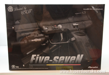 パッケージデザイン