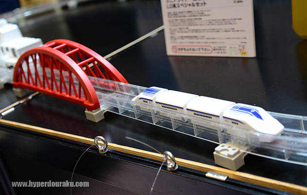 タカラトミーのリニアライナー