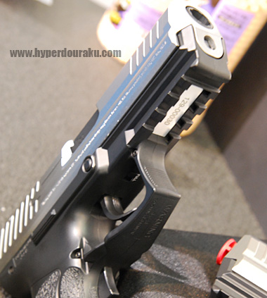 アンダーレール