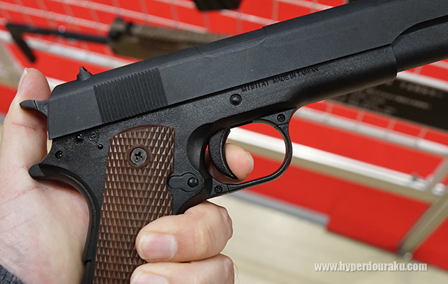 トリガーを引く