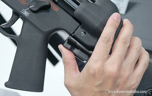 ストック基部のピン