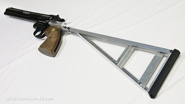 パイソンの８インチのストックモデル