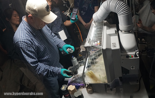 リード・ナイト三世氏