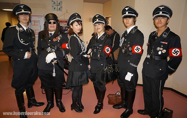 WW2ドイツのSS黒服