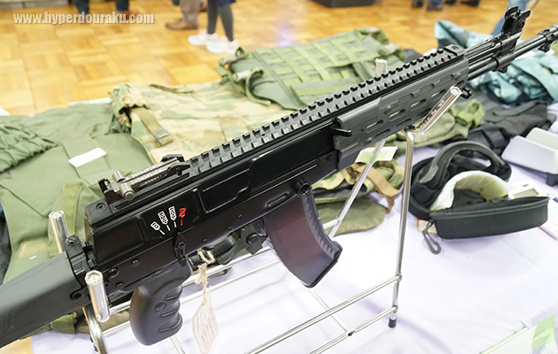 トップレールにタンジェントリアサイト