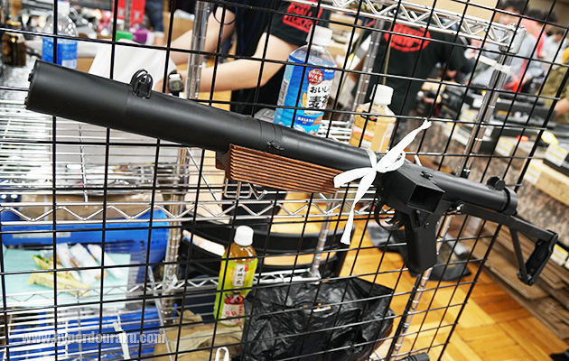 S&Tの電動ガン、スターリング サプレッサーモデル MK.5 L34A1