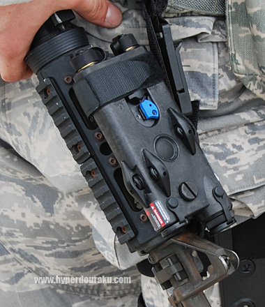 AN/PEQ-2レーザー照準機