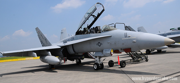 F/A-18D ホーネット戦闘攻撃機