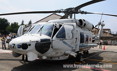 海上自衛隊、SH-60K対潜哨戒ヘリコプター