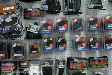 ブラックホークのCQCホルスター