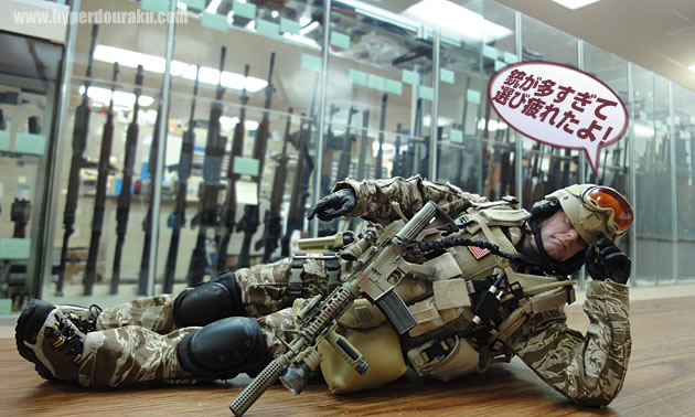 約200種類の銃の中から撃ちたいものを選ぶ