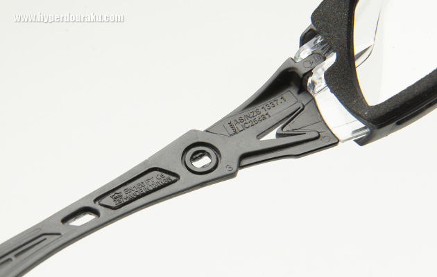 テンプル内側の刻印