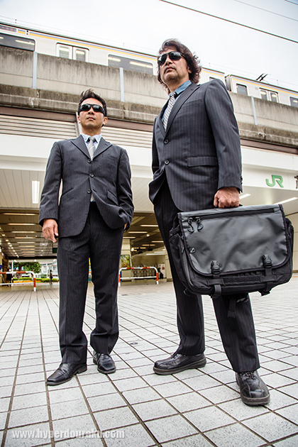 スーツと合わせれば