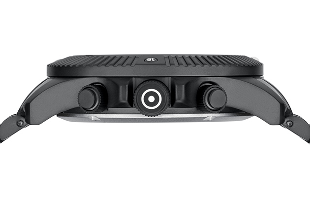 ケース直径:44mm