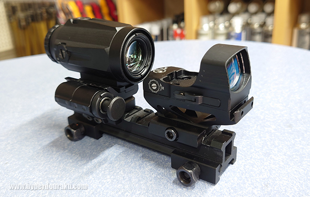 MICRO 3X TACTICAL MAGNIFIER