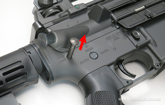 テイクダウンピンを抜き