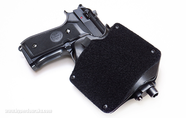 バレル長4.3インチ以上のハンドガン