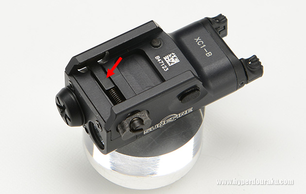 クロスメンバーが下がっていく