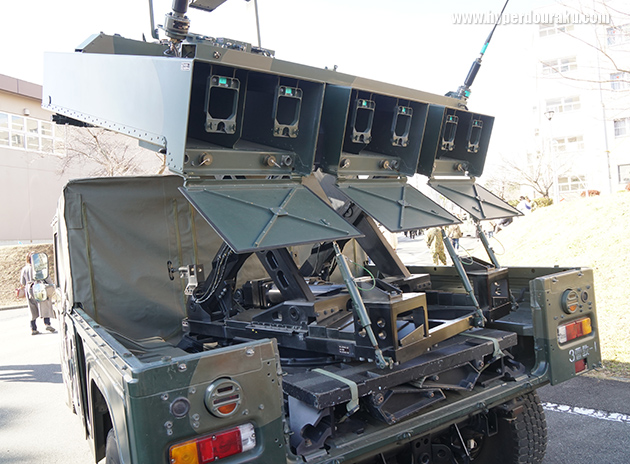 メカニカルな感じ