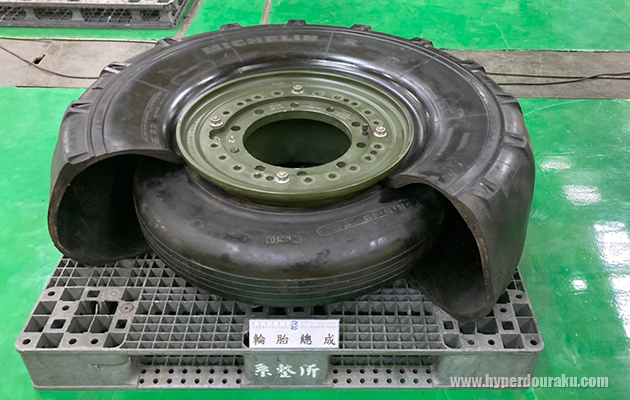 コンバットタイヤ