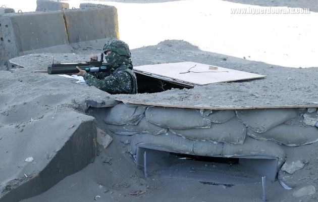 陣地からロケット弾
