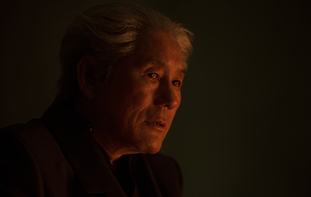 9課の荒巻を演じるビートたけし