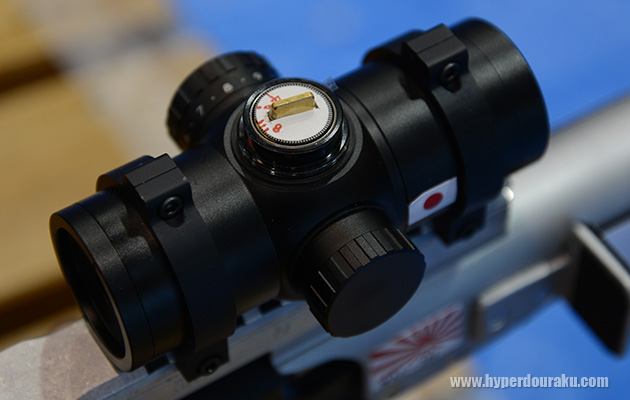 ドットサイトの上下調整